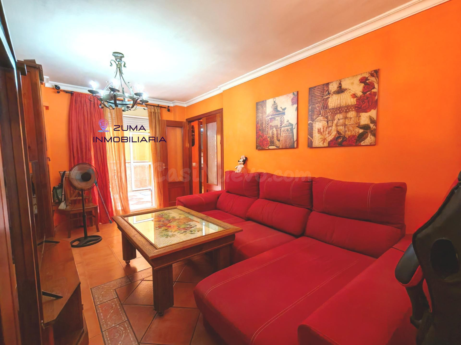 Adosado con solarium y parking en el Corazón de Puerto de la Torre. - foto 5