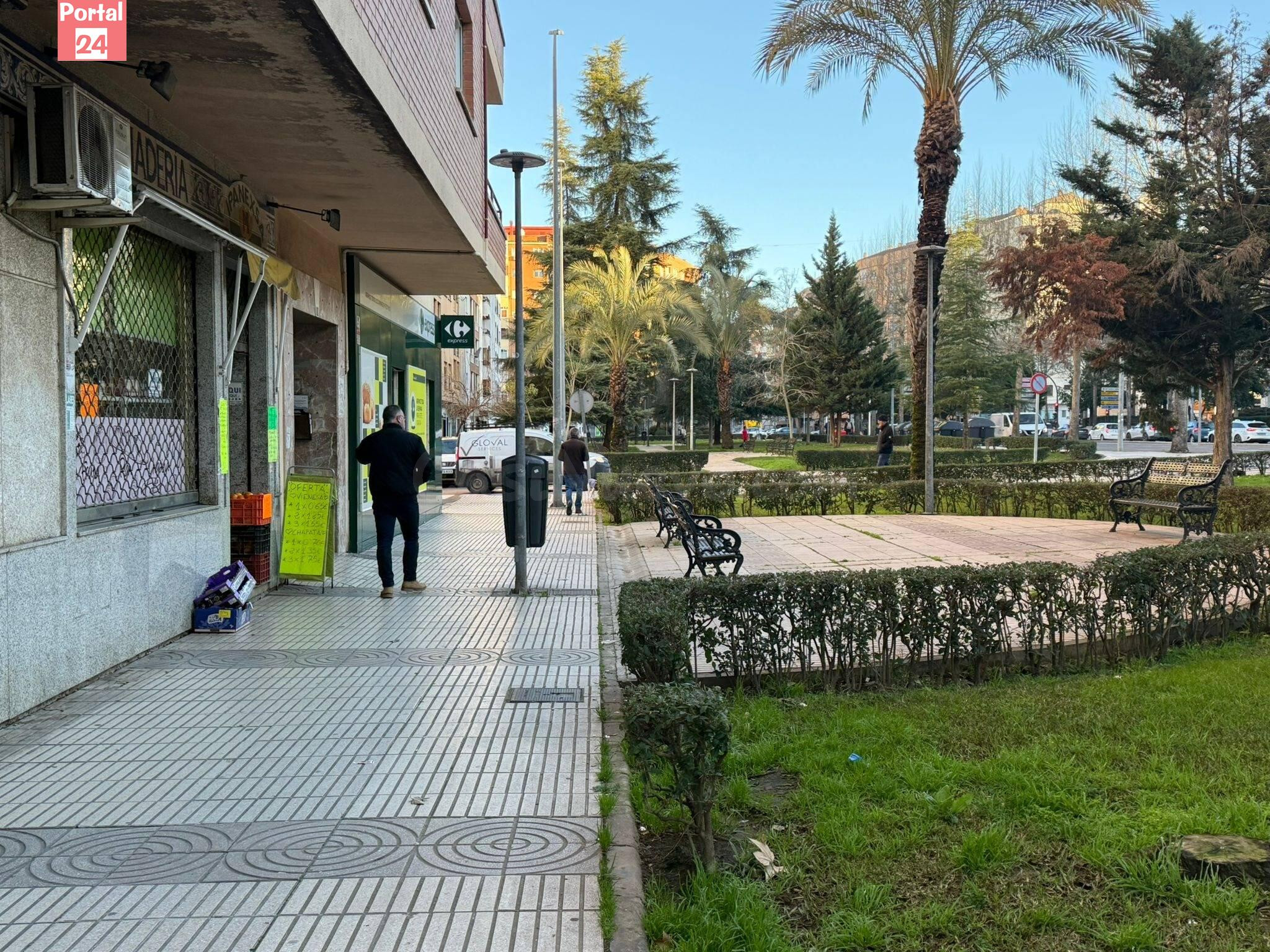 Local en Alquiler zona Mª Auxiliadora - foto 2