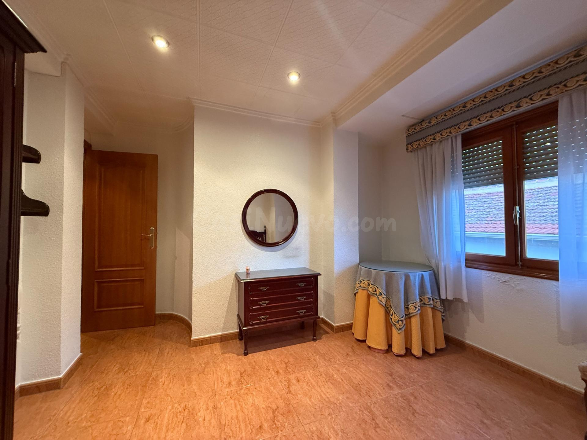 SE VENDE PISO EN SALINAS (ALICANTE) - foto 5
