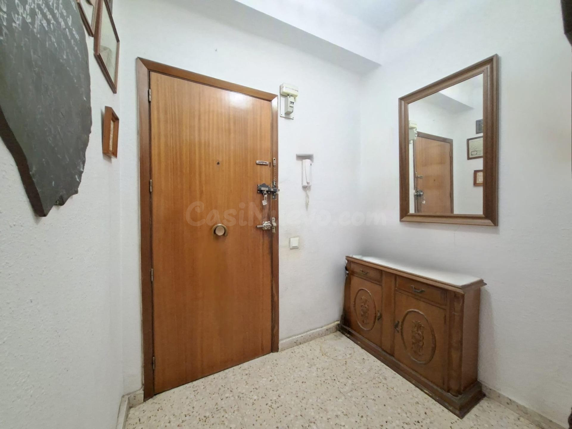 AMPLIO PISO EN BADAJOZ: OPORTUNIDAD DE REFORMA EN LA ZONA DE - foto 5