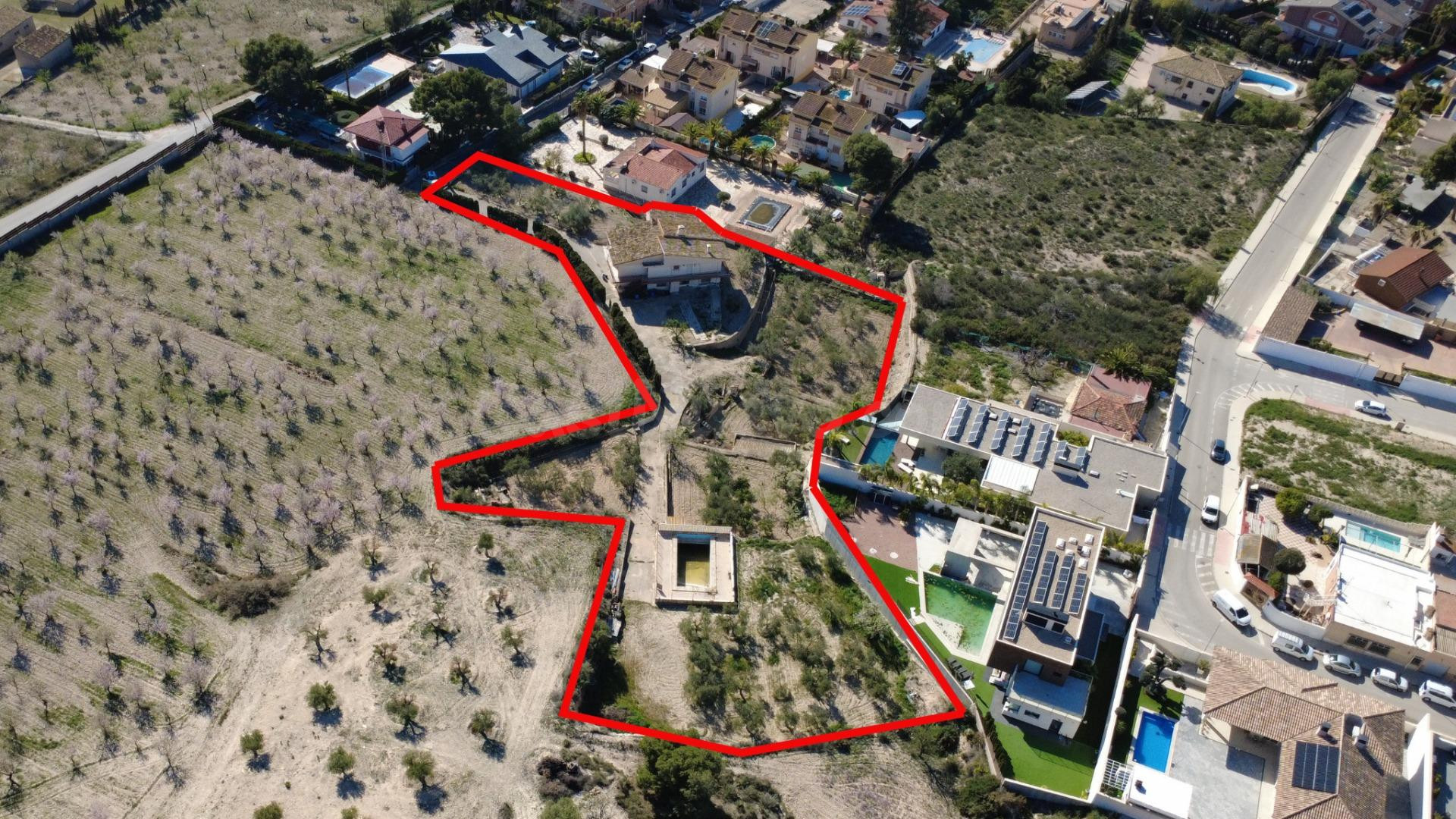 SE VENDE CHALET EN PETRER (ALICANTE) - foto 5