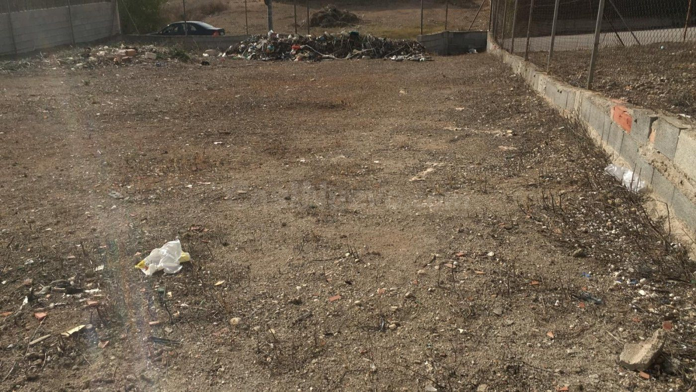 SE VENDE PARCELA DE 350 M2 EN SANGONERA LA SECA
