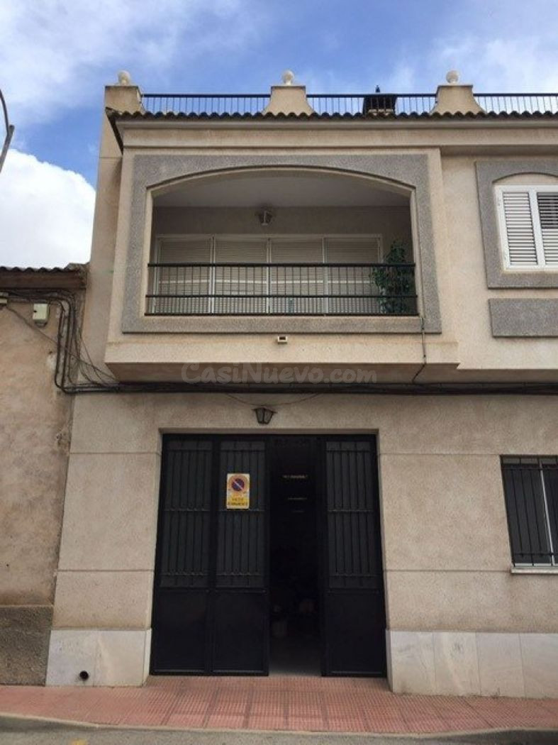 Casa de Dos Plantas - Totana