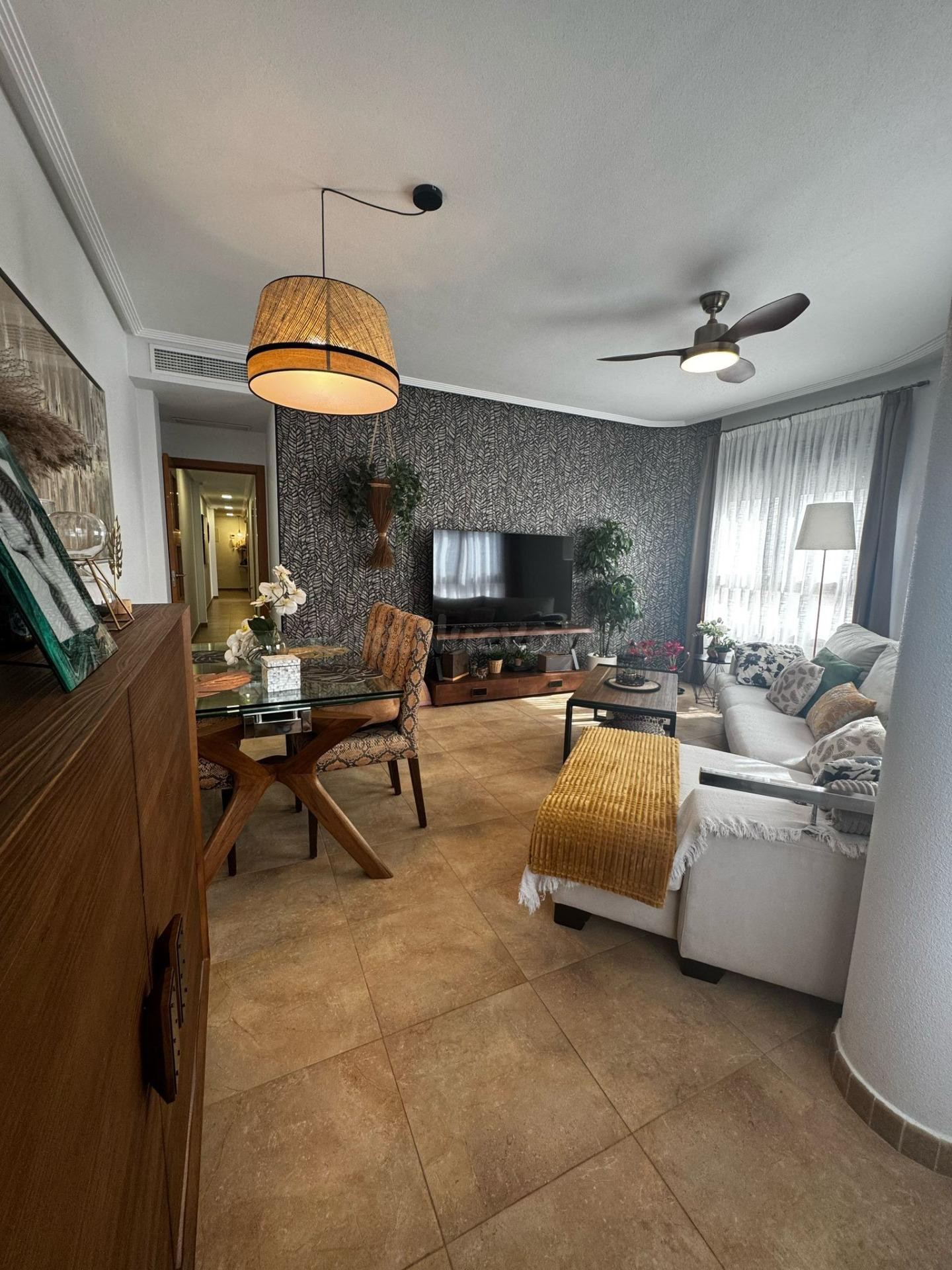 EXCLUSIVO PISO REFORMADO CON MUEBLES DE DISEÑO – LISTO PARA  - foto 3