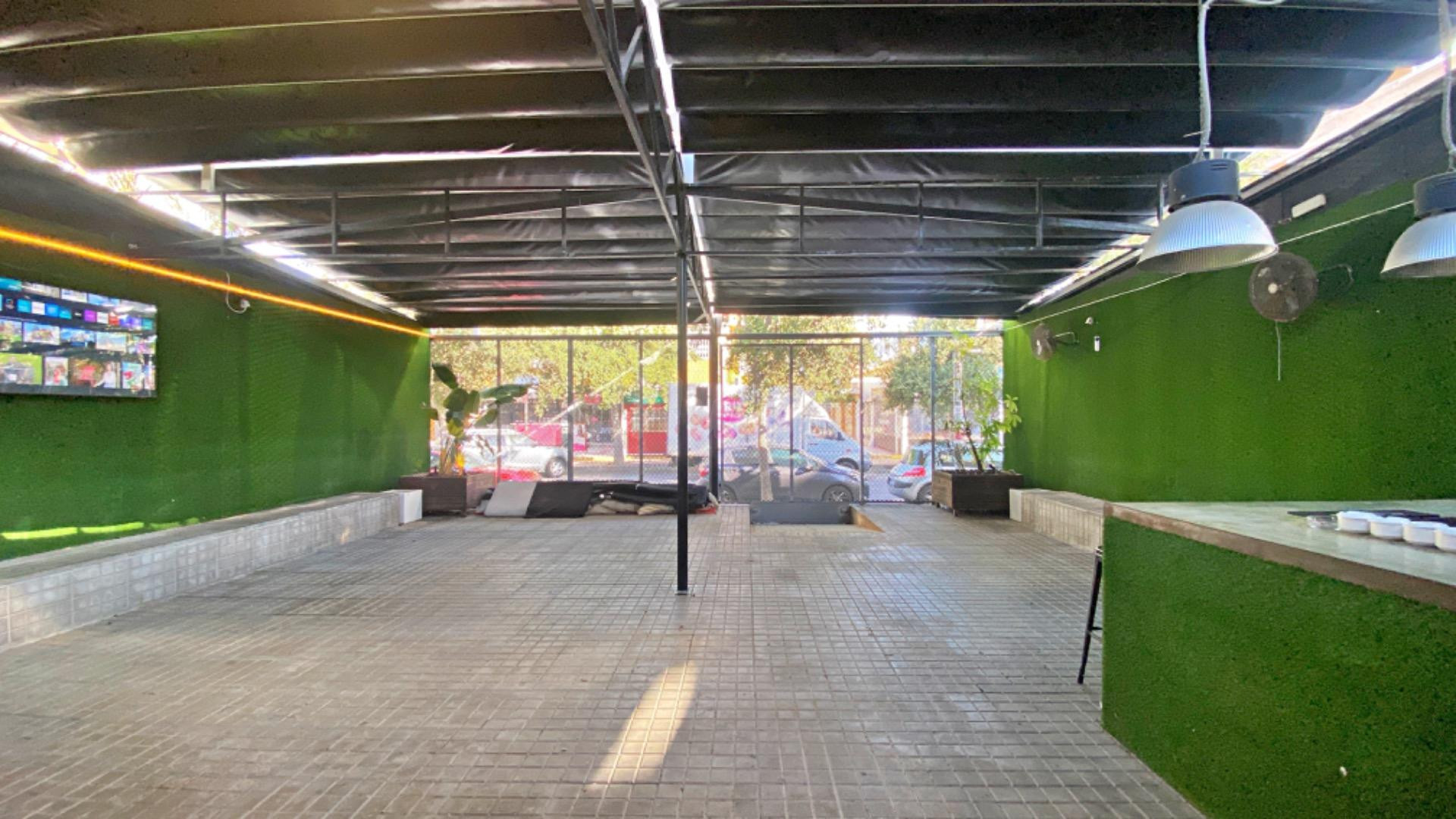 VENTA O ALQUIER DE LOCAL COMERCIAL en Playa de San Juan (ALI - foto 2