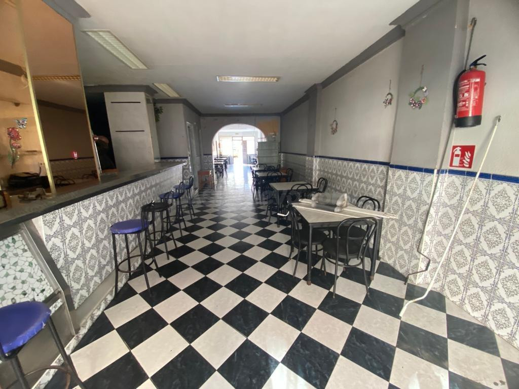 Local comercial 140m² en venta - Las lagunas