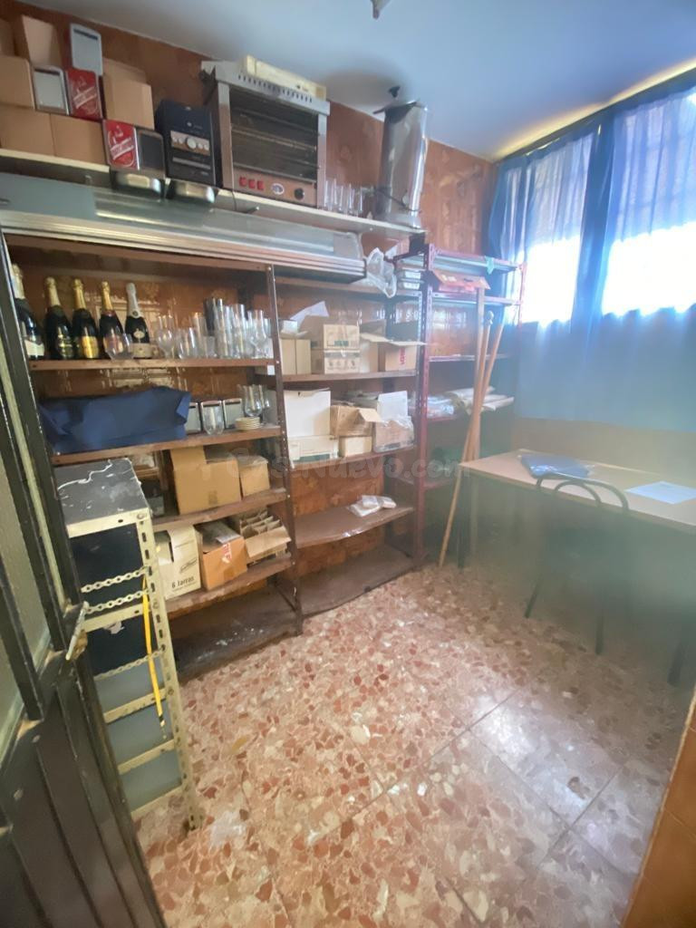Local comercial 140m² en venta - Las lagunas - foto 4