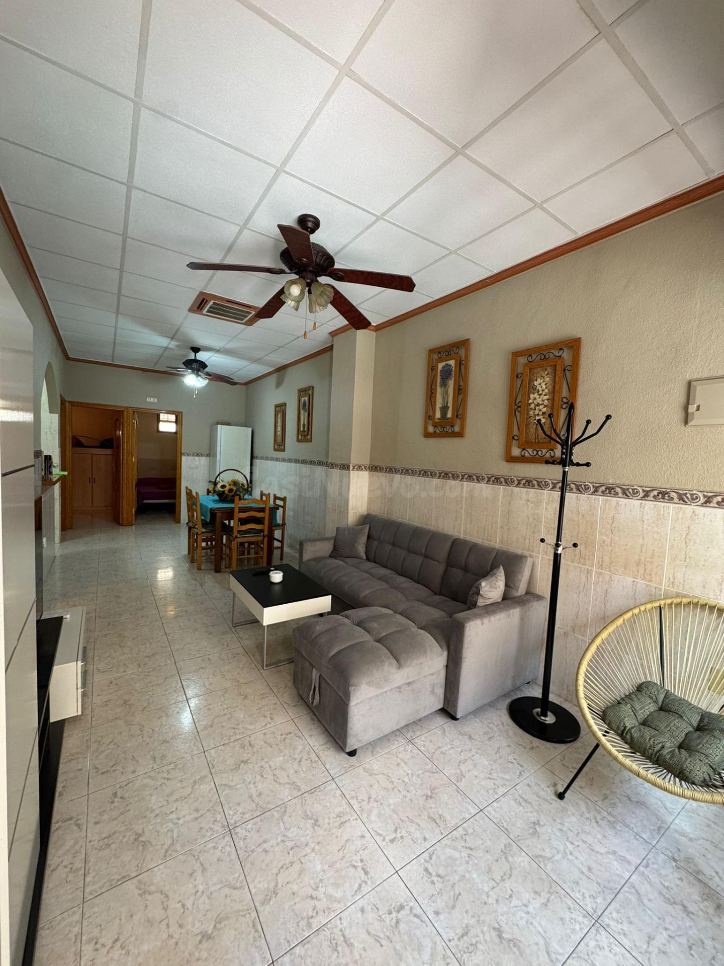 Bungalow en Planta Baja a Escasos Metros de la Playa – Ideal - foto 3