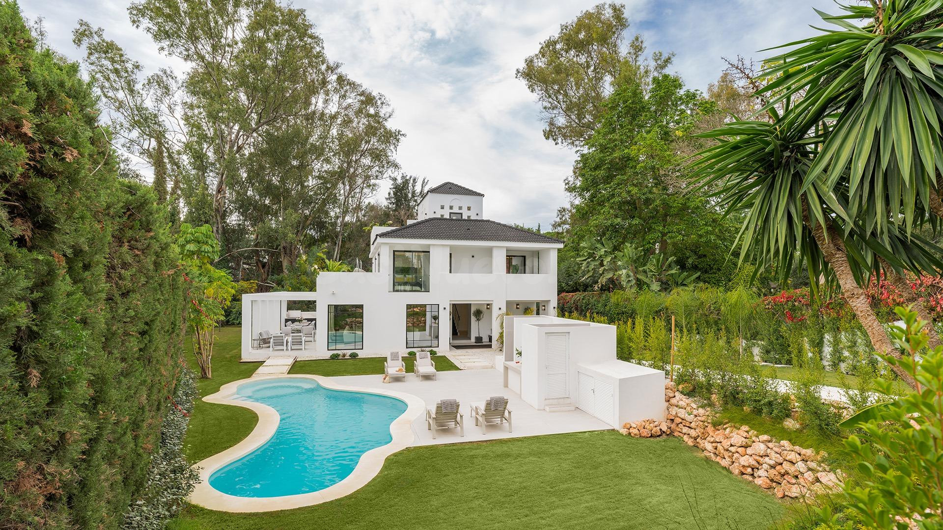En venta: Villa en Las Brisas, Nueva Andalucía