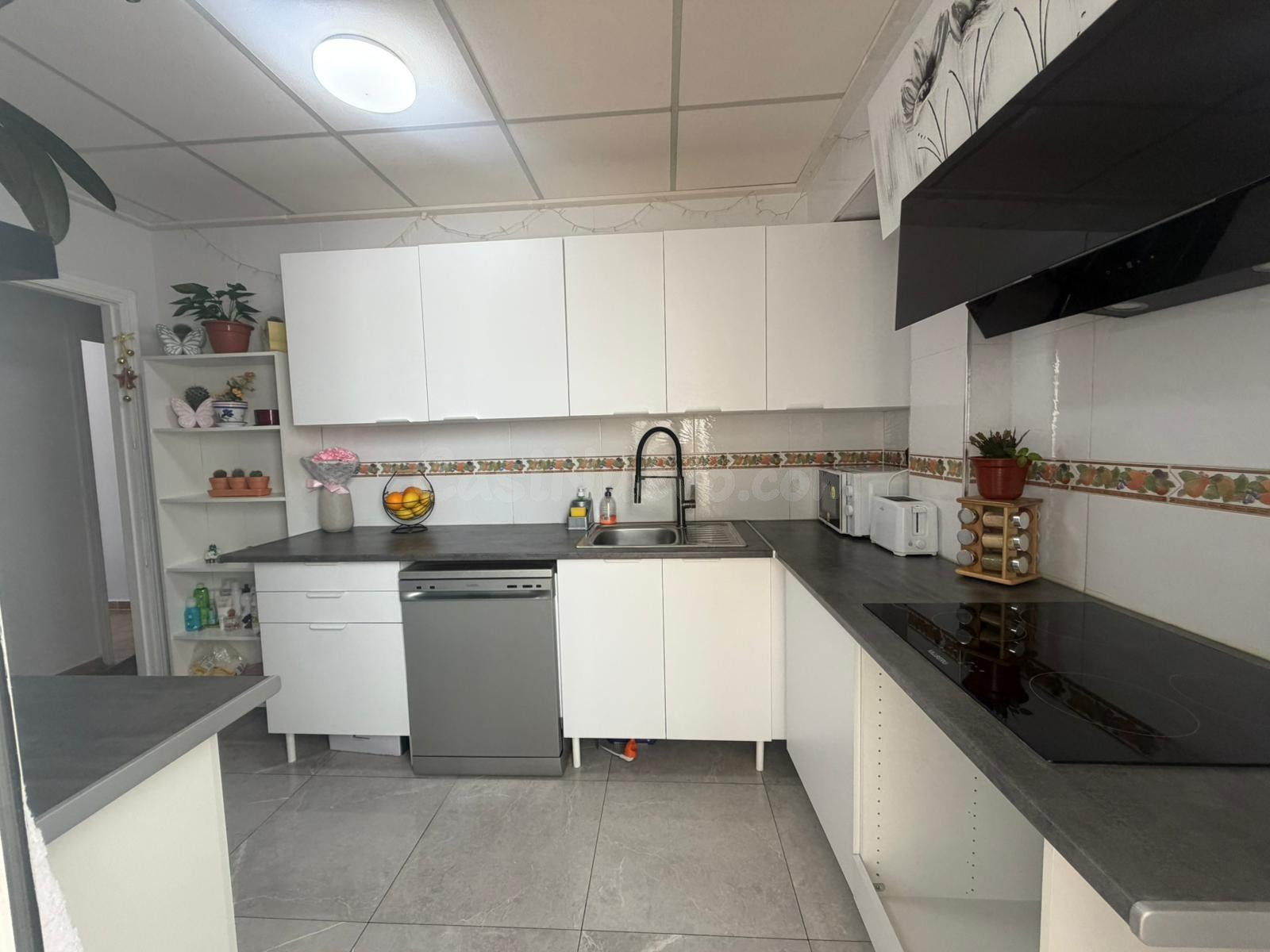 Piso reformado, esquinero y listo para entrar a vivir ✨ - foto 4