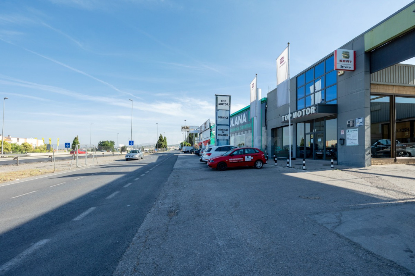 Nave industrial 1400m² en venta - Alcampo - foto 4