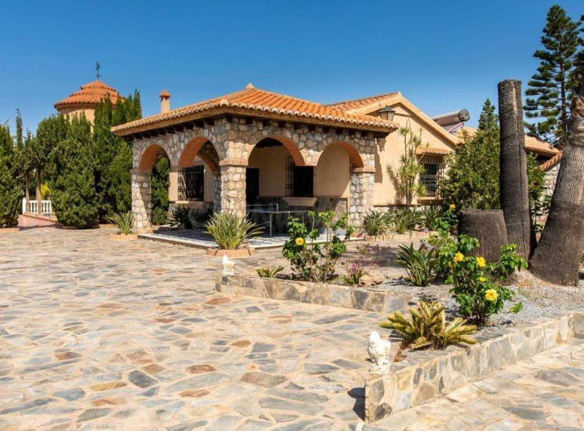 Oasis Tropical: Villa Exclusiva con Vistas al Mar. - foto 3