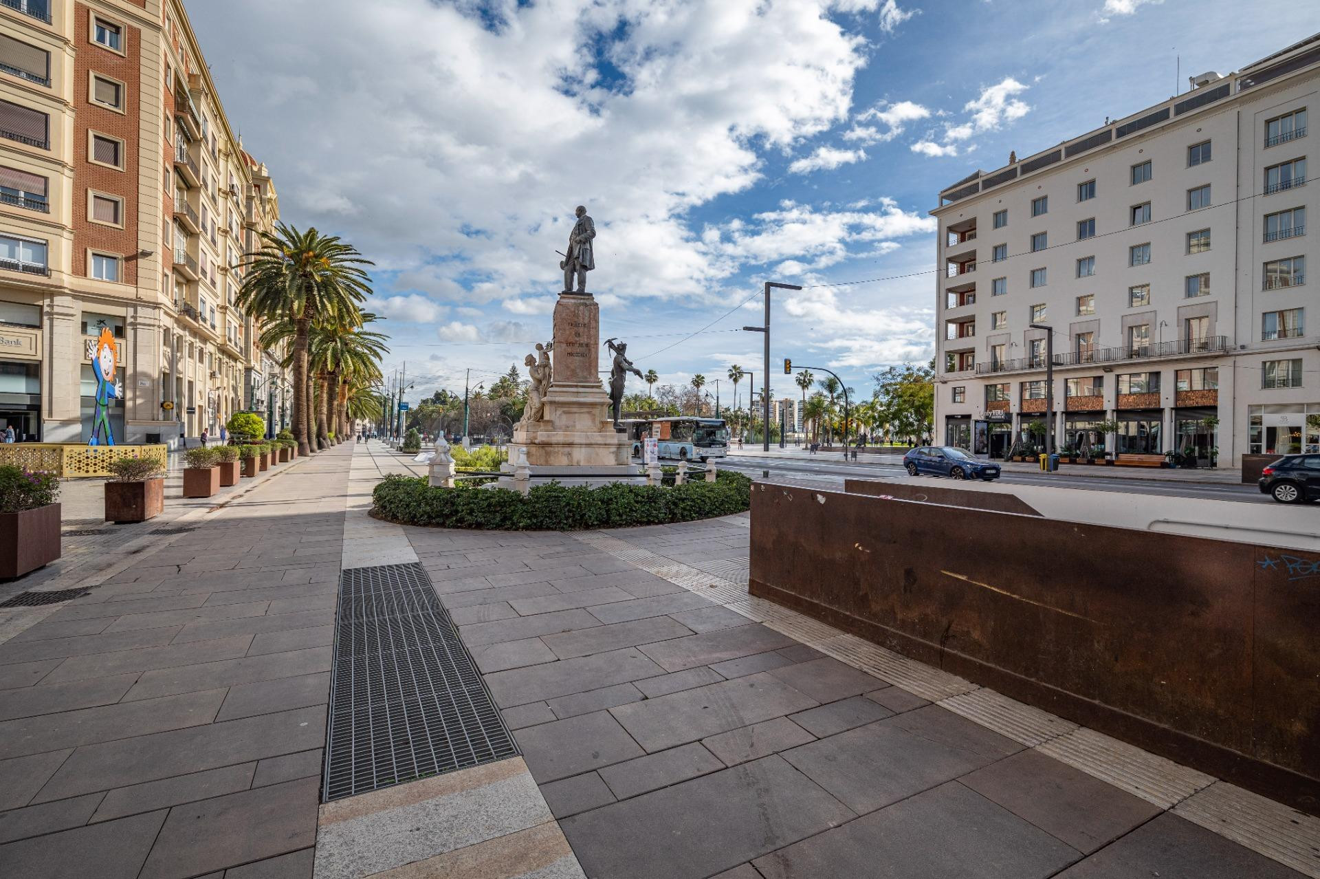 ¡Descubre tu nuevo hogar en el corazón de Málaga! - foto 4