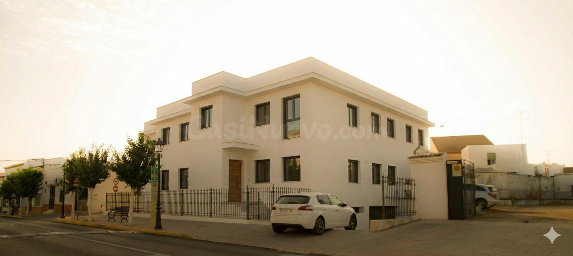 ¡Oportunidad única de inversión en Umbrete, Solar + Edificac - foto 4