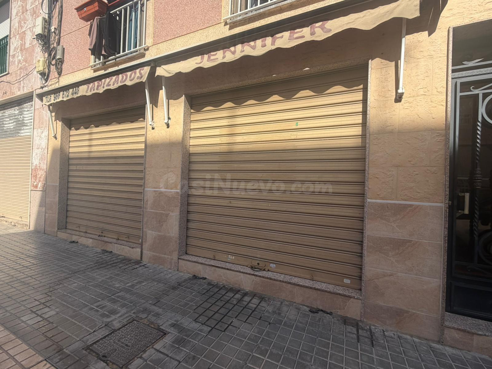 Local comercial para cambio de uso a vivienda en Elche - foto 2