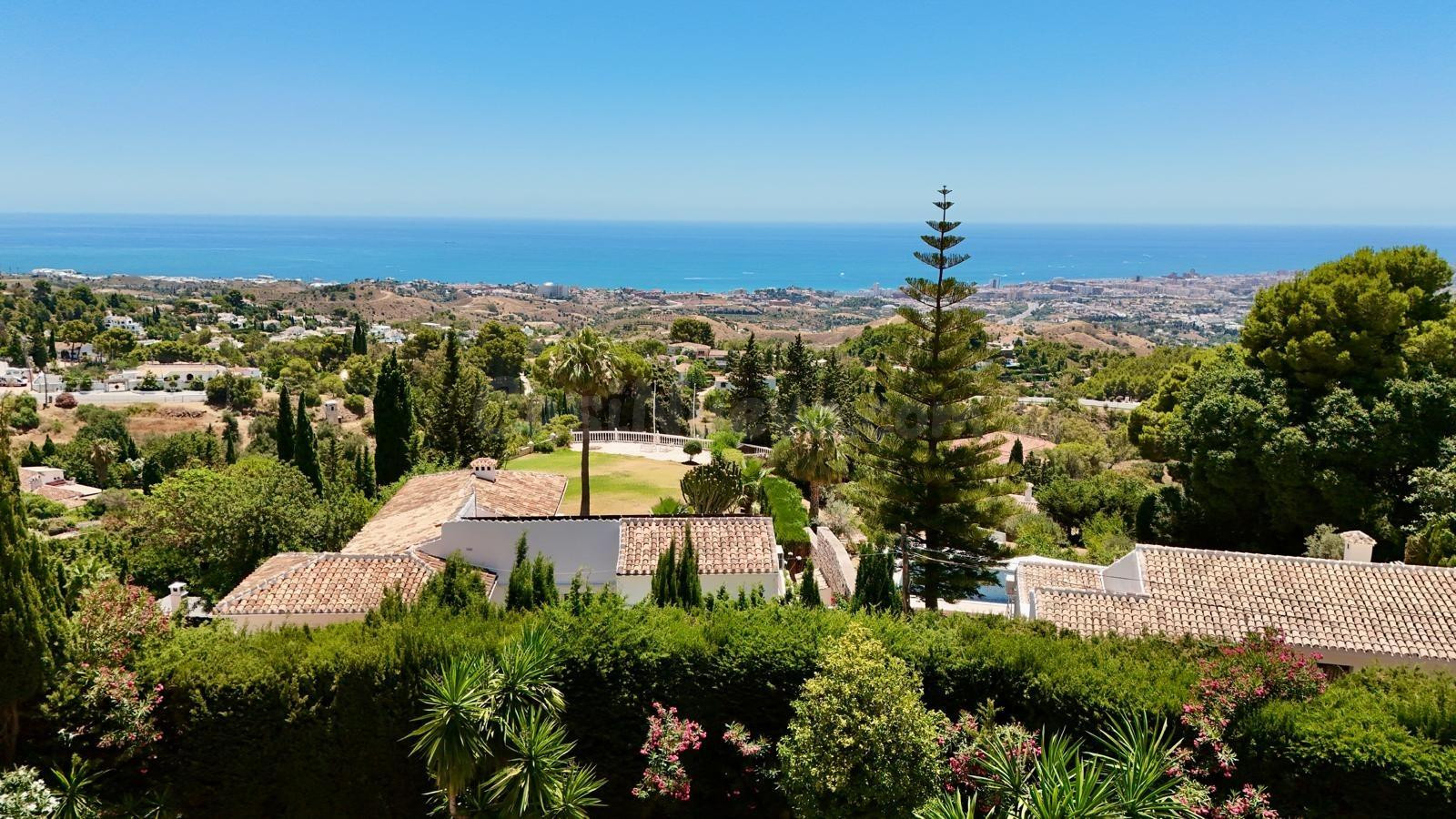 Exclusiva villa con vistas panorámicas al mar en Mijas Pueblo