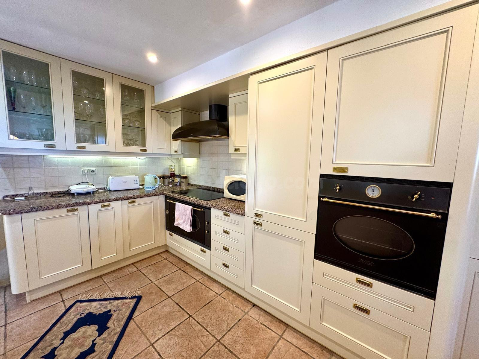 Exclusiva villa con vistas panorámicas al mar en Mijas Puebl - foto 3
