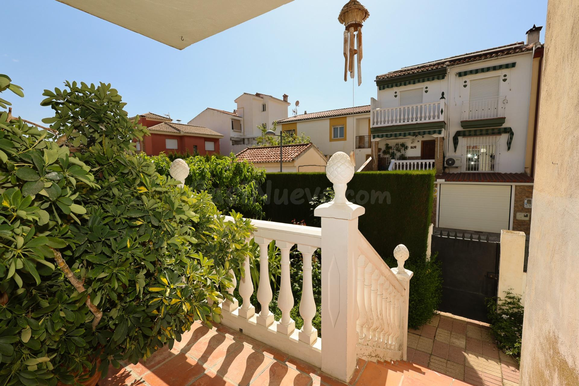 Chalet independiente con piscina en Híjar, Las Gabias - foto 4