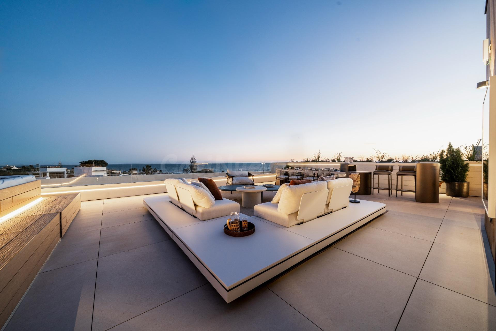 Exclusiva vivienda de alto nivel en planta baja con sótano,  - foto 4