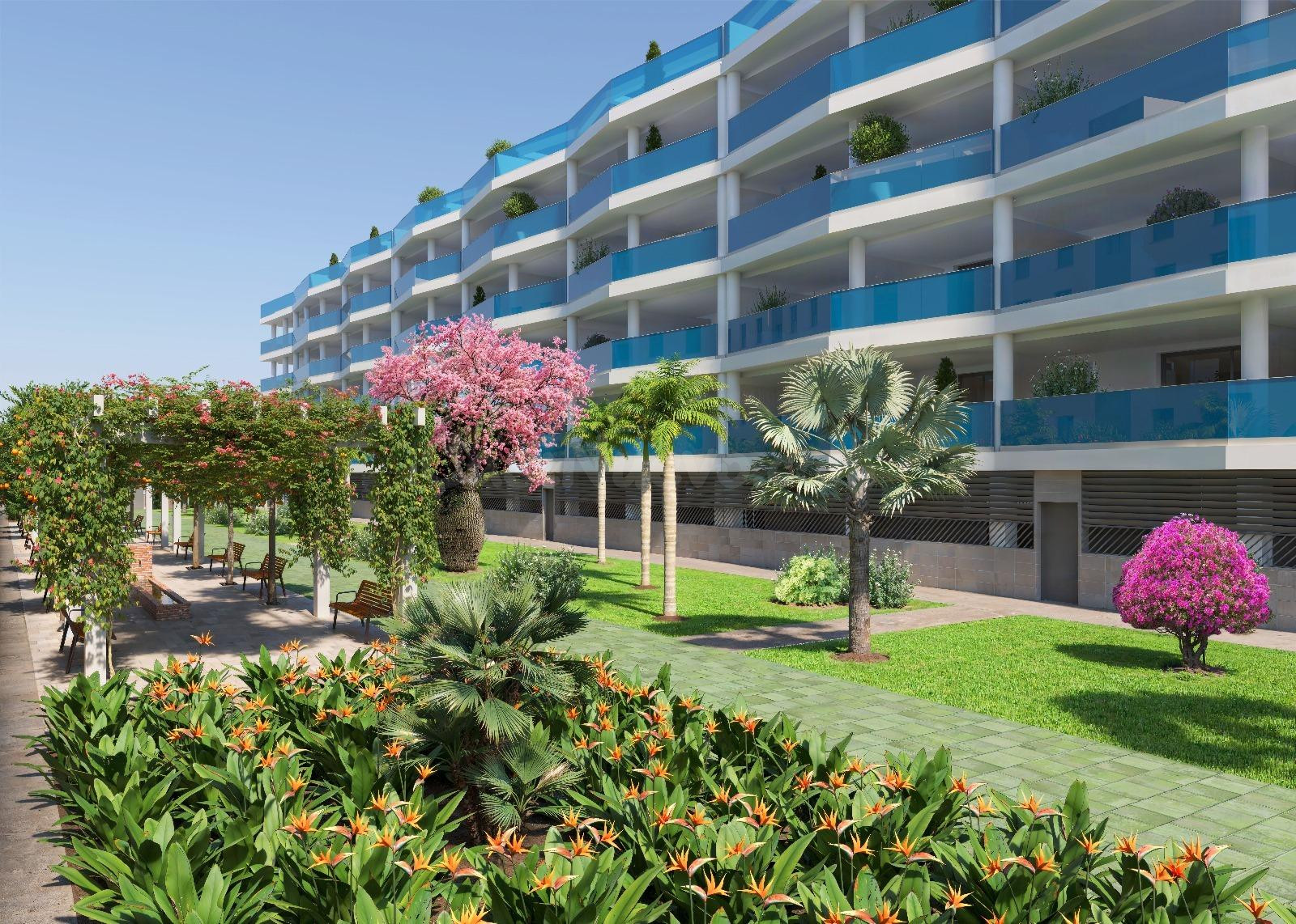 Jardines de las Lagunas II, vivienda exclusiva en Mijas Costa con piscina, gimnasio y sauna