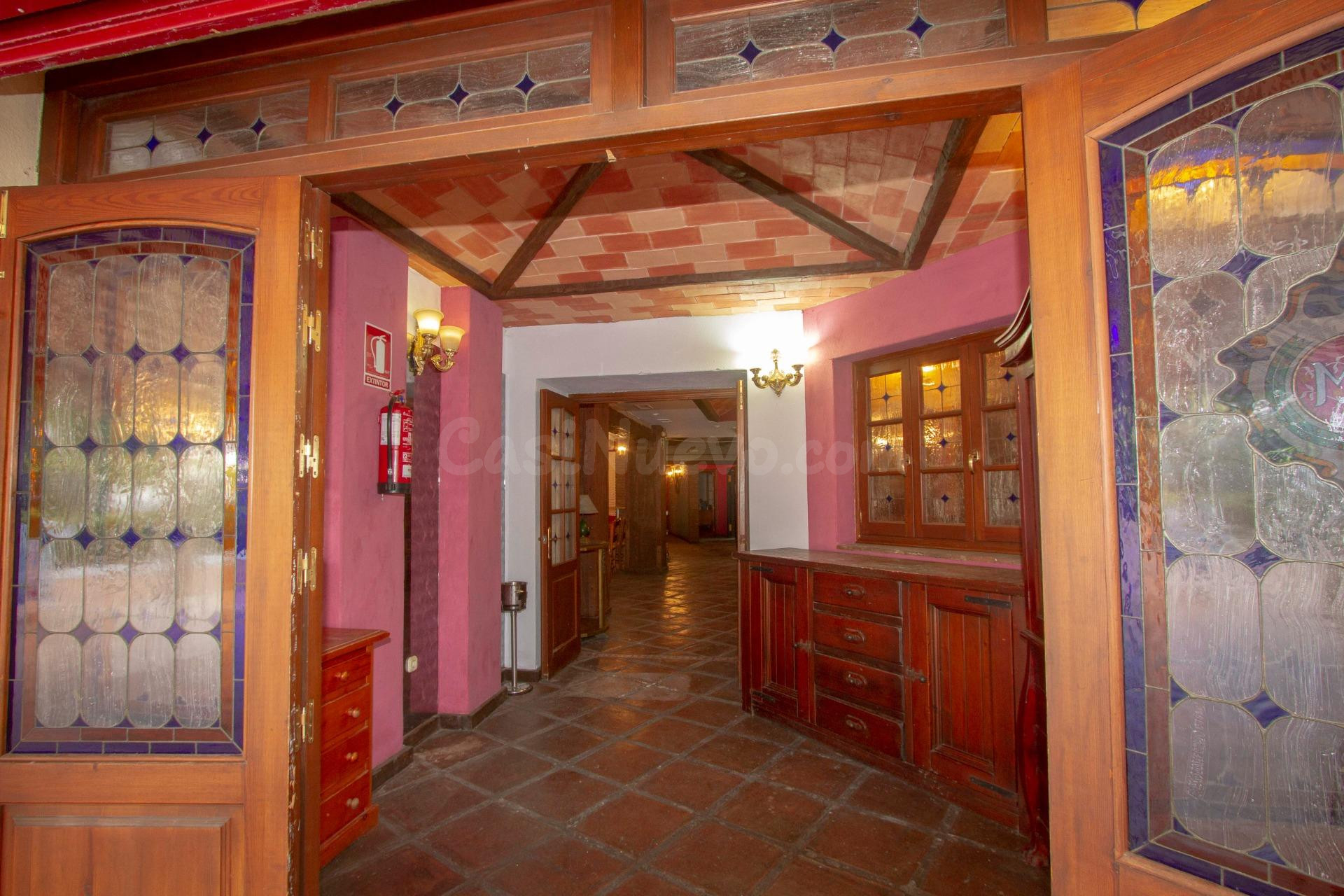 Local restaurante Marbella Marbesa con terraza y cocina equi - foto 3