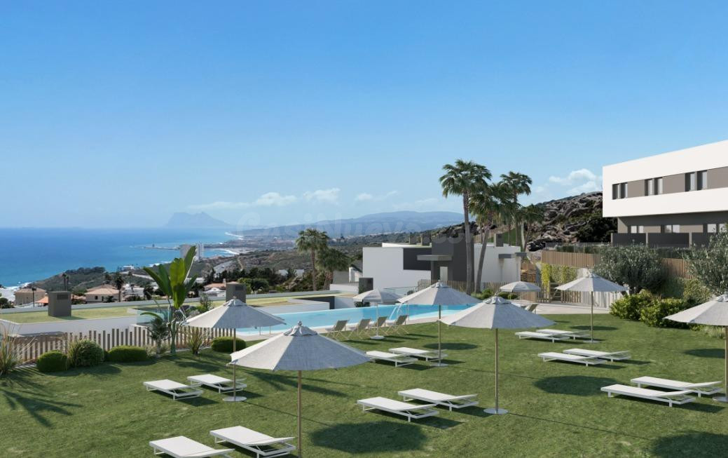 Blue Wave, vivienda con terraza y vistas al mar en Manilva - foto 2