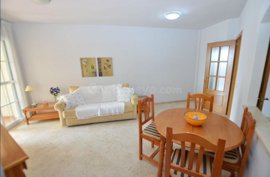 Apartamento en Torrequebrada con gran terraza, vistas al mar - foto 5