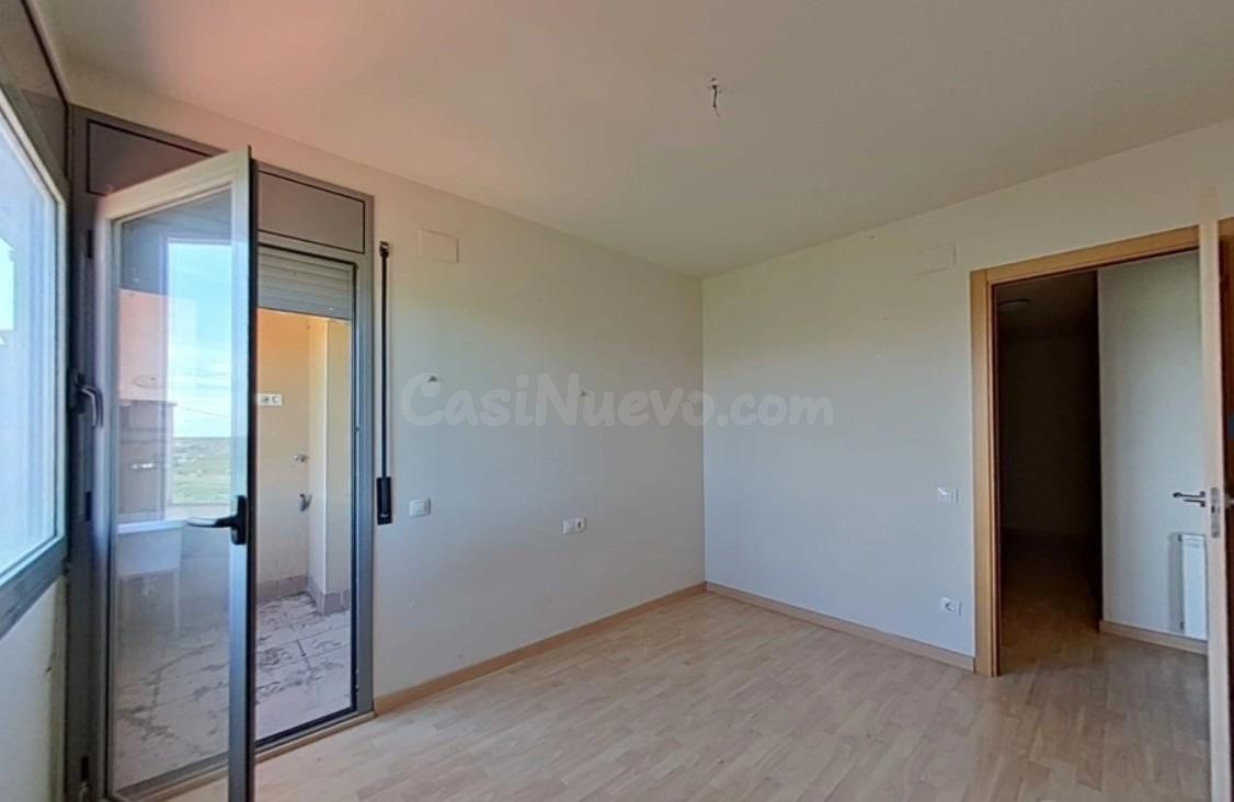 Piso en venta en el centro de Vilanova de Segrià - foto 3