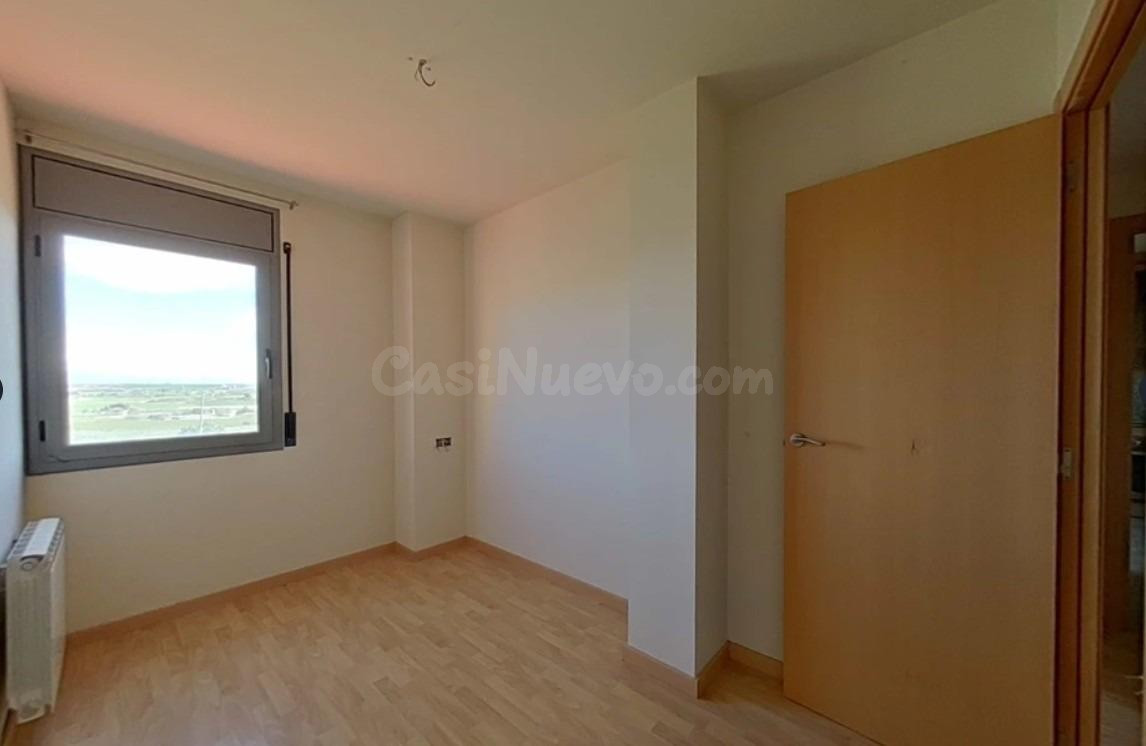 Piso en venta en el centro de Vilanova de Segrià - foto 5