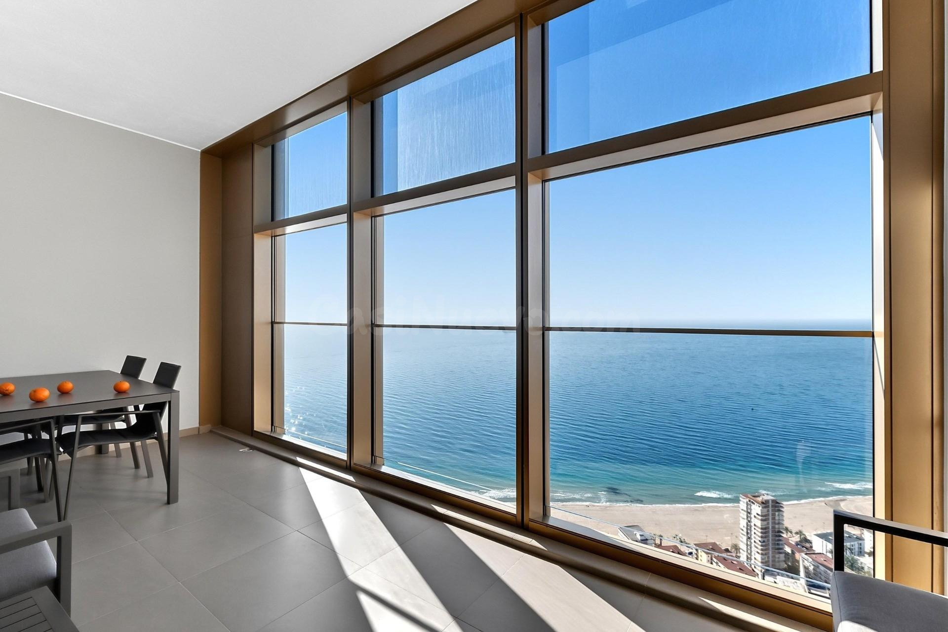 Apartamento de lujo con vistas panorámicas a Benidorm - foto 2