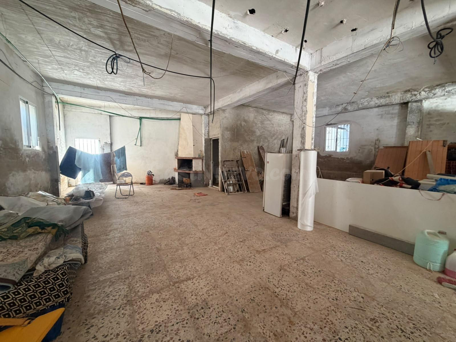 Local de 172 m2 con cambio de uso a vivienda aprobado | En b - foto 3