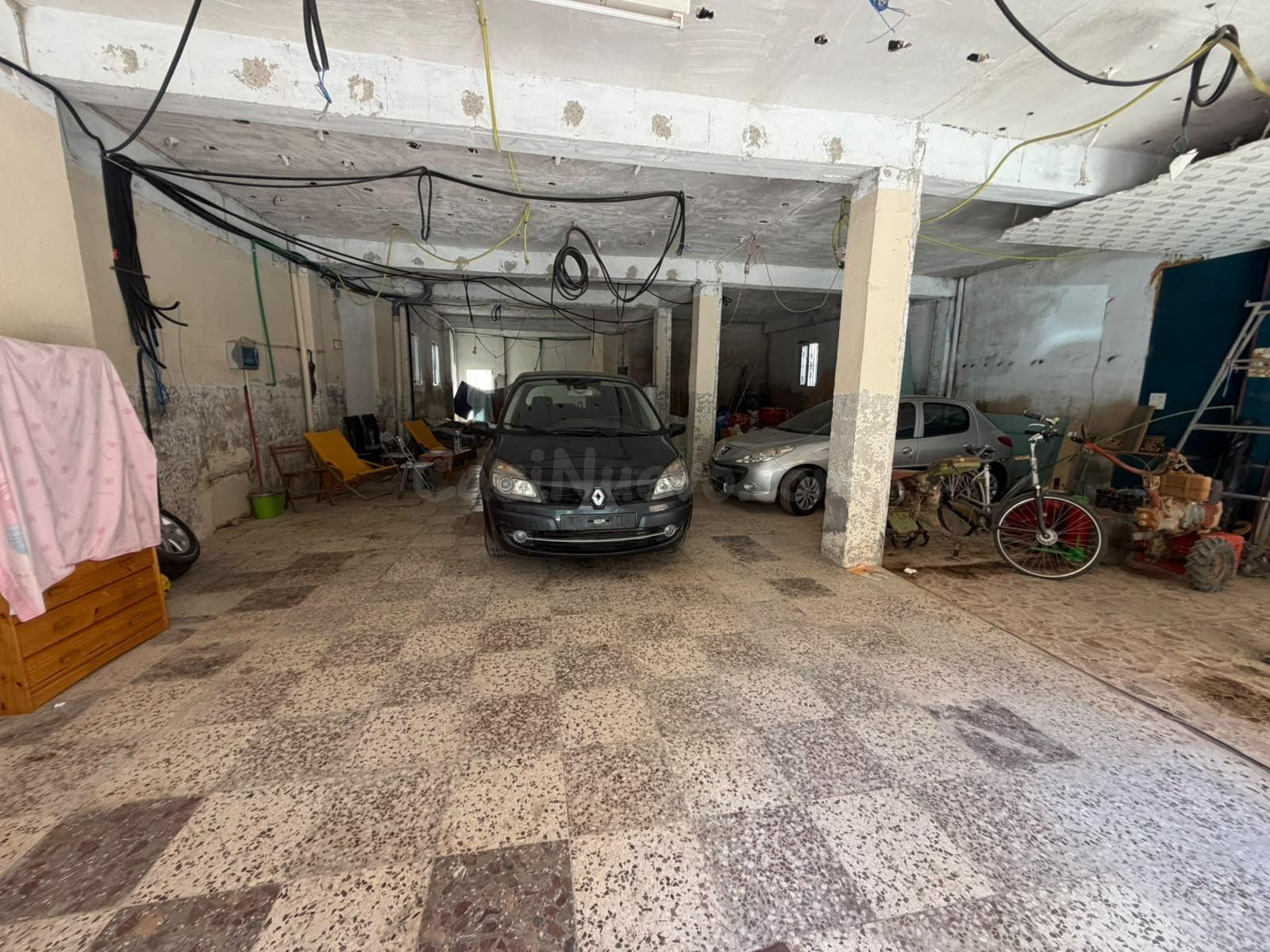 Local de 172 m2 con cambio de uso a vivienda aprobado | En b - foto 5