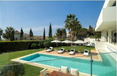 Villa contemporánea en Los Flamingos, Benahavís, con vistas  - foto 4