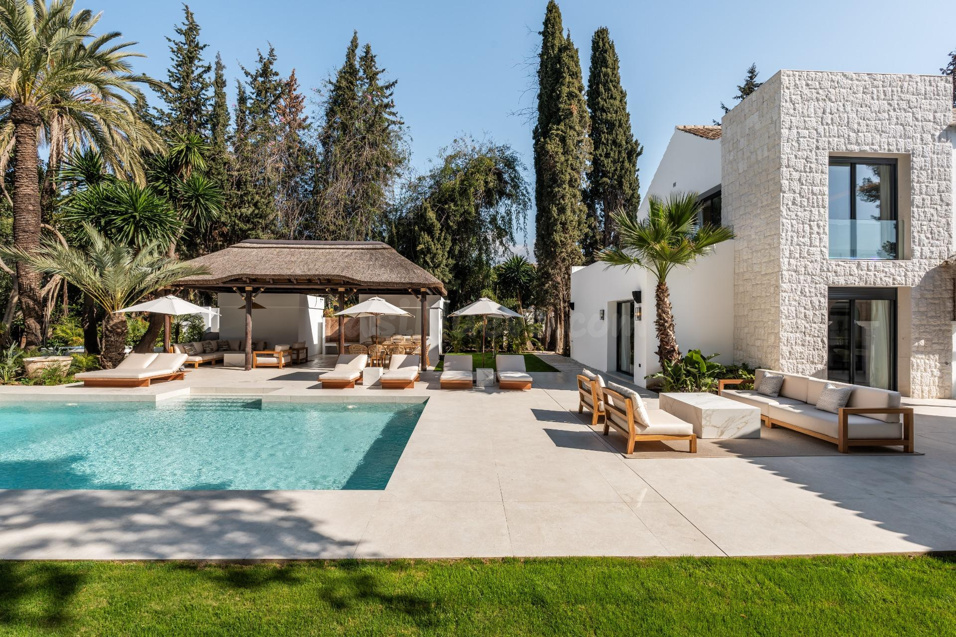 Villa Las Palmeras, villa de nueva construcción en Las Brisa - foto 2
