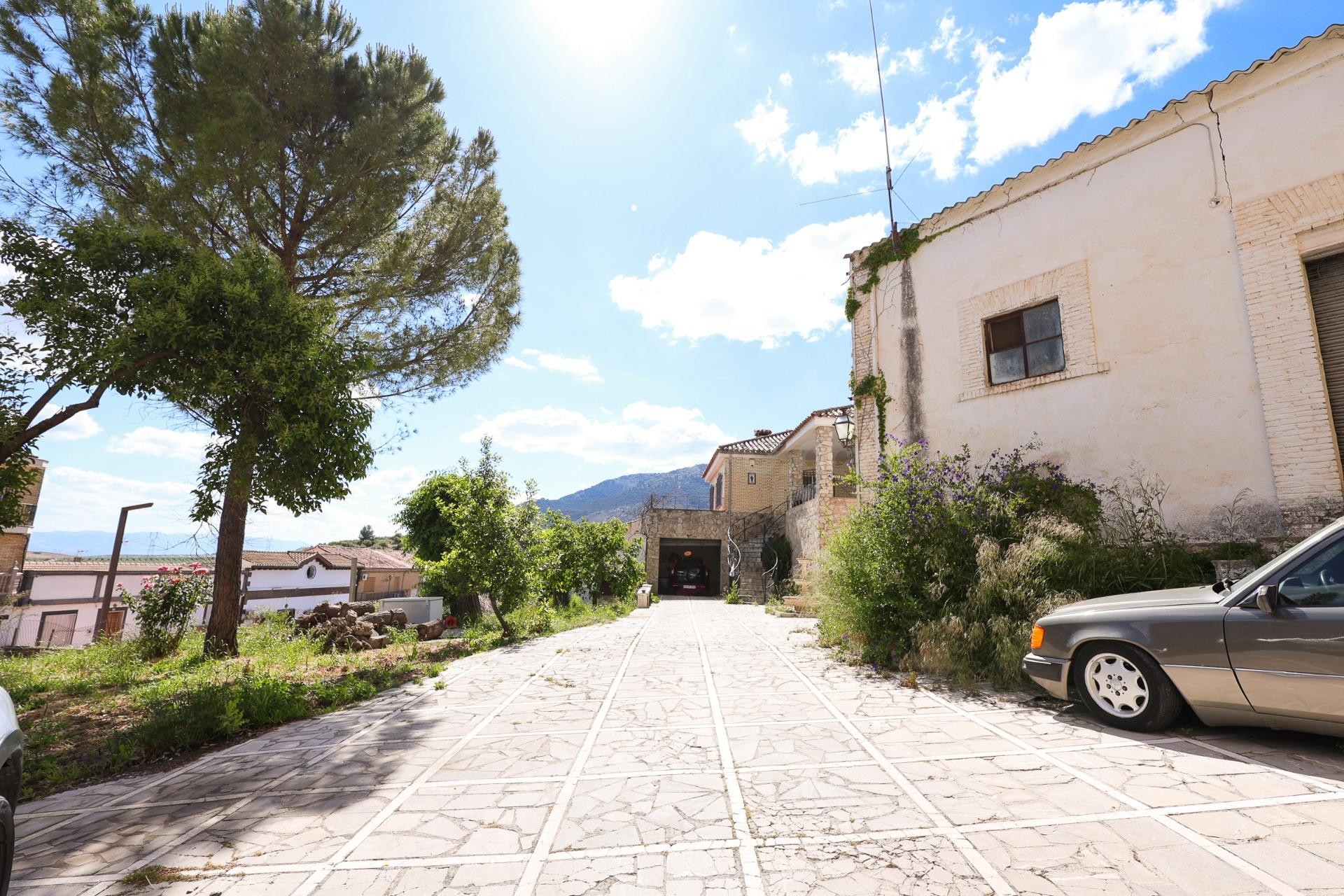 Amplio Chalet en Illora