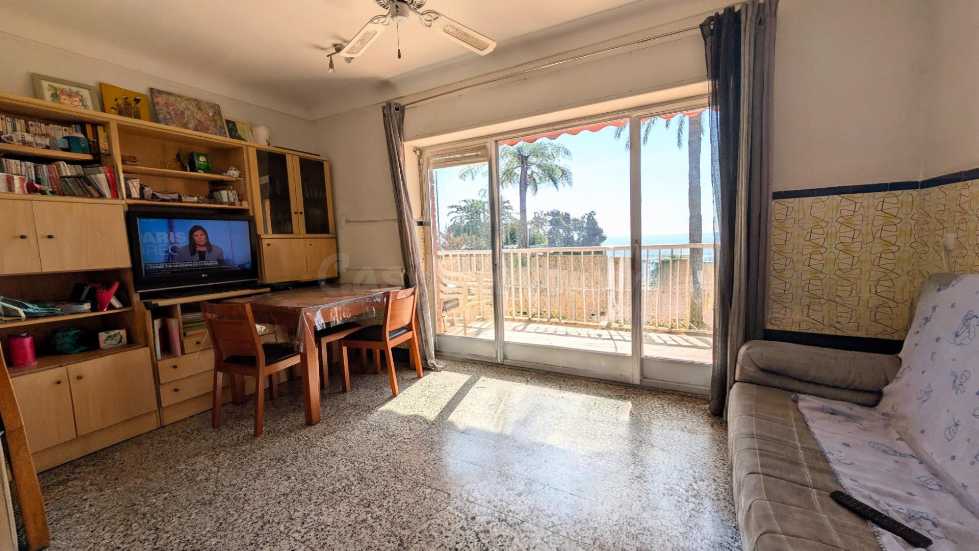 ¡ UNA VIVIENDA ÚNICA EN PRIMERA LÍNEA DONDE CADA AMANECER FRENTE AL MEDITERRÁNEO SE CONVIERTE EN UN LUJO DIARIO! - foto 5