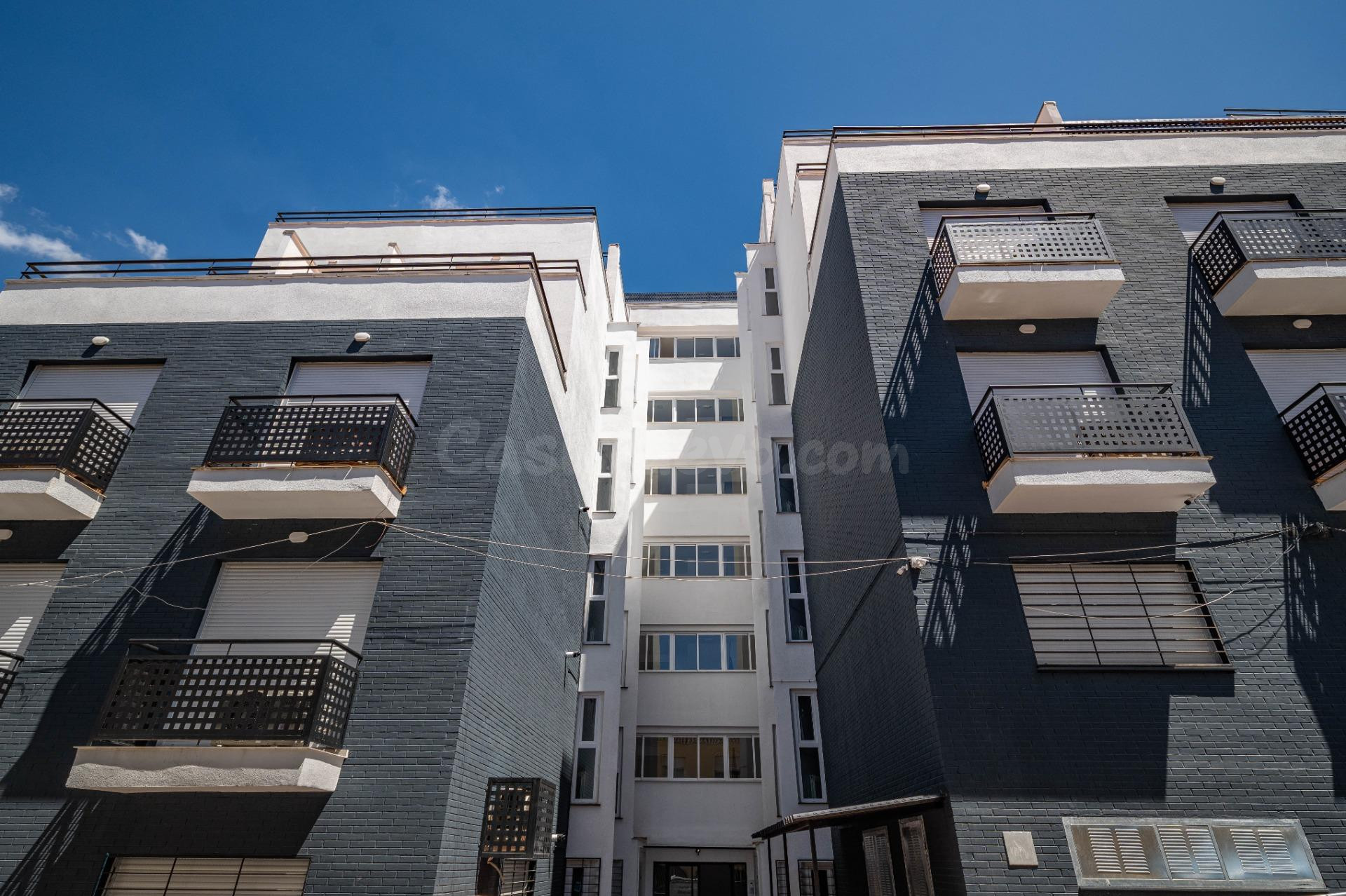 Piso 3 habitaciones 77m² en venta - Cenes de la Vega - foto 2