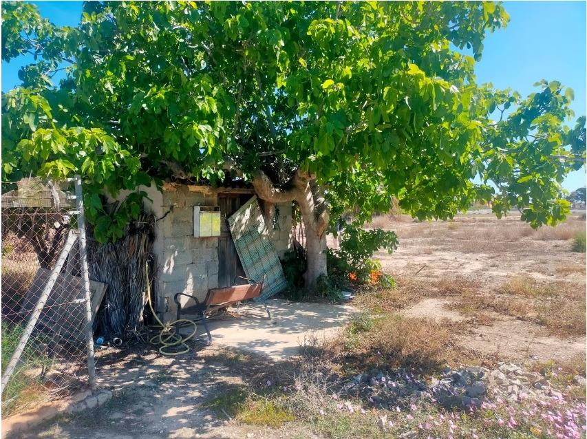 Venta Parcela en  La Hoya