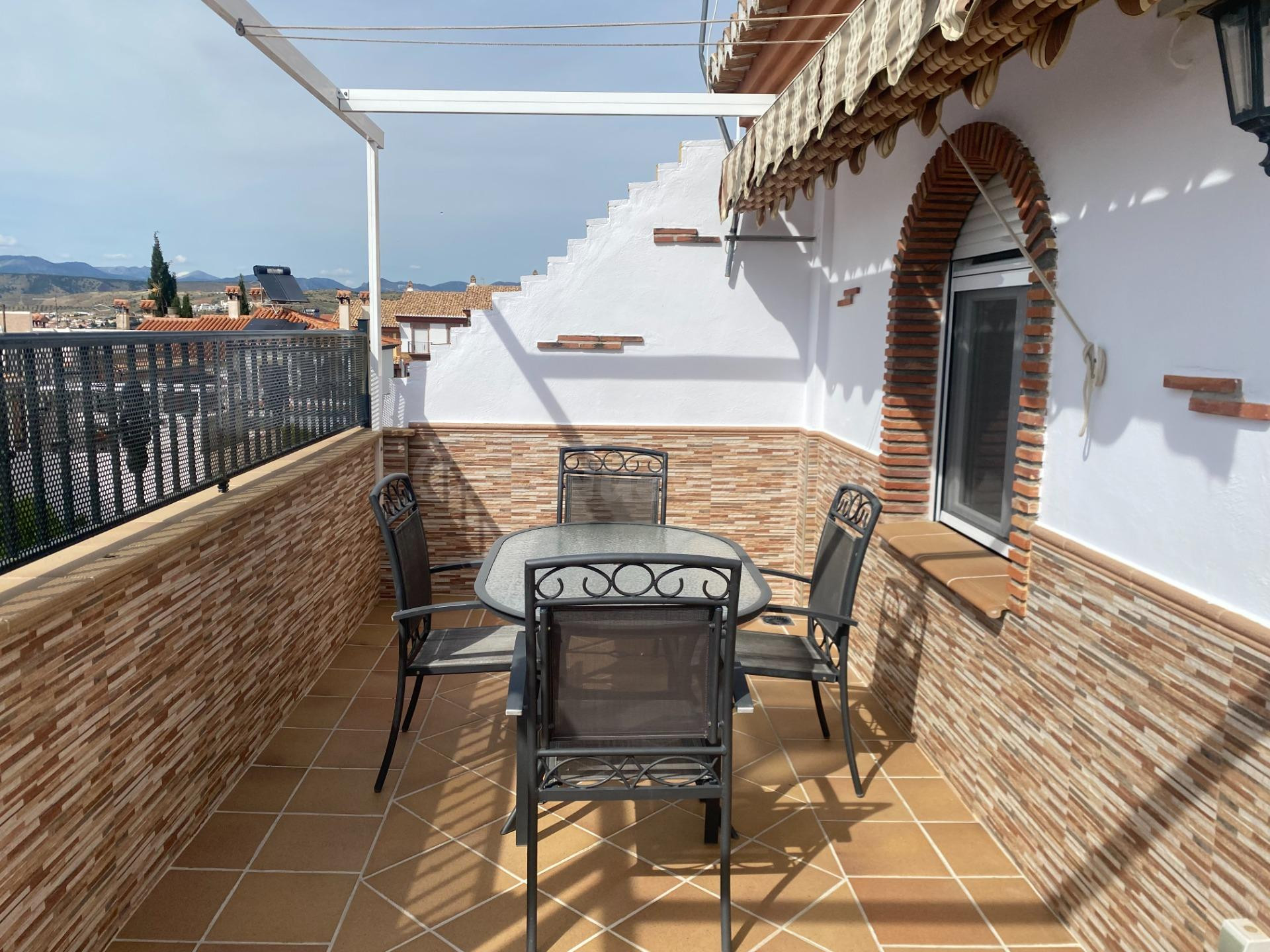 Magnifica Casa adosada en Cajar con semisótano, terraza y vistas a Granada - foto 2
