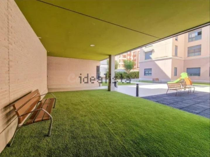 Piso a la venta en una de las mejores zonas - foto 2
