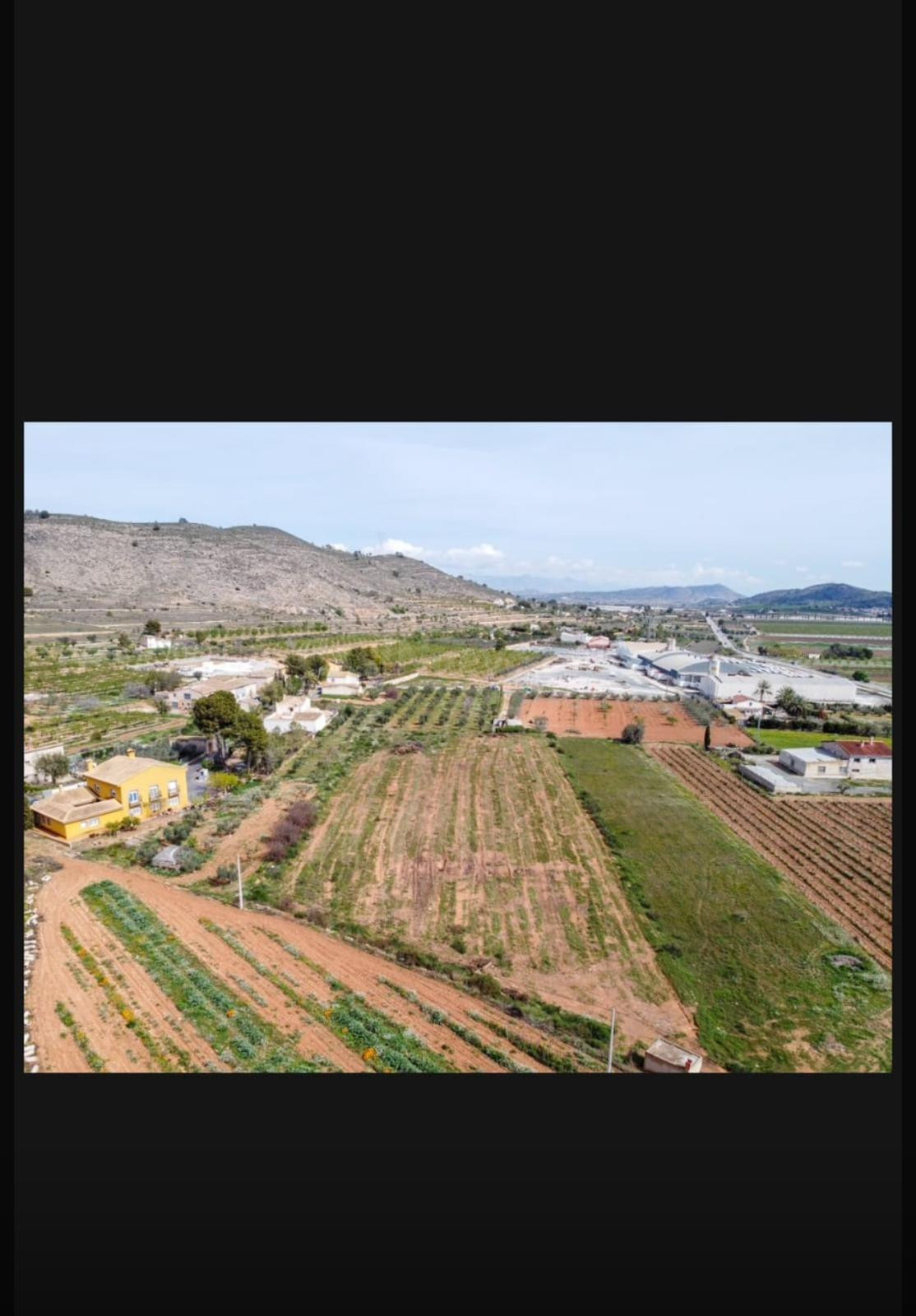 Terreno edificable a la venta - foto 2
