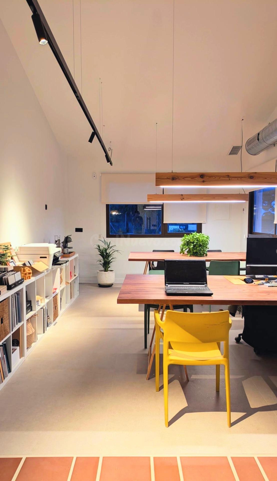 ¡TU NUEVO ESPACIO DE TRABAJO: TRANQUILIDAD Y MODERNIDAD A 5 MINUTOS DE ELCHE¡
