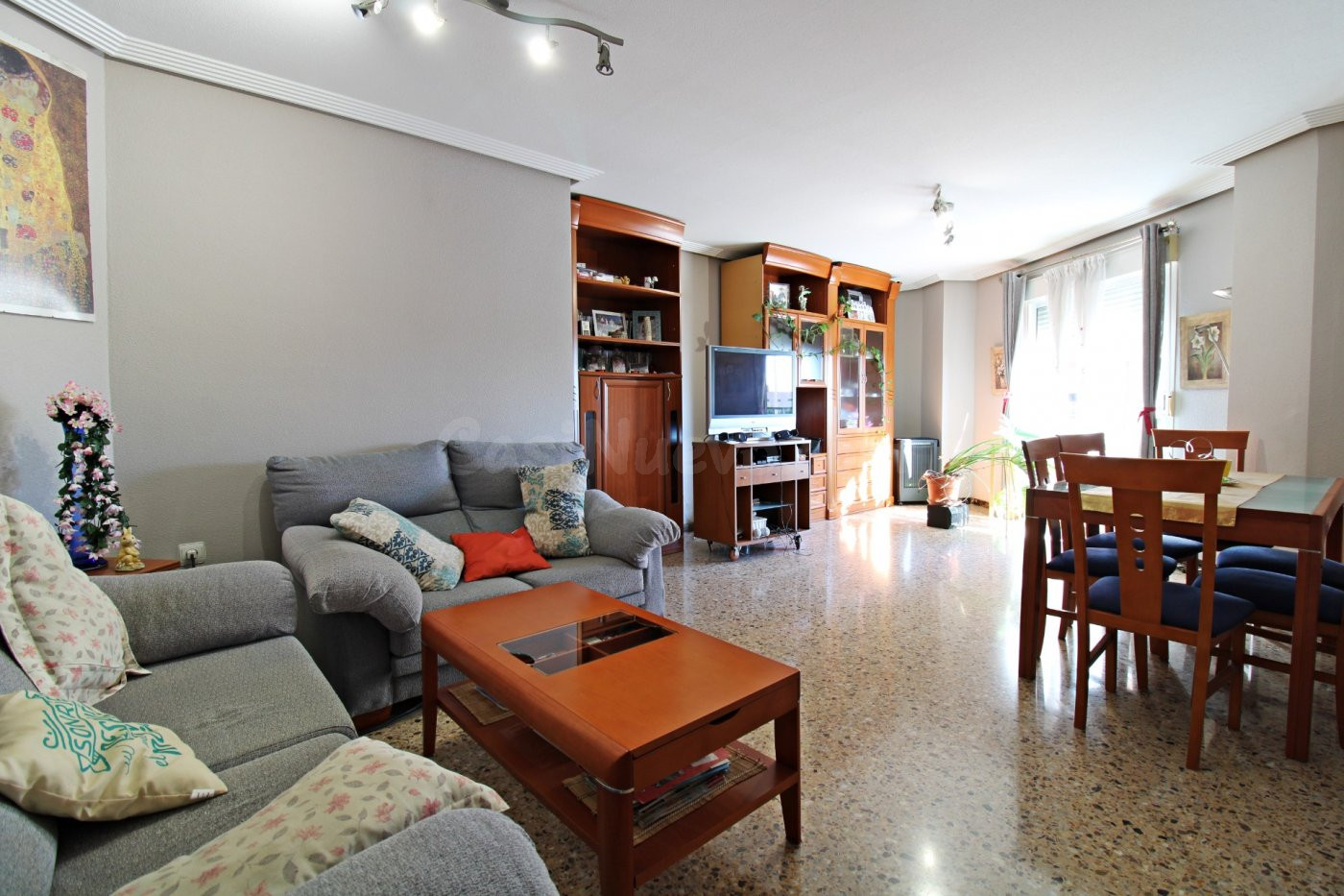 VIVIENDA SEMINUEVA, JUNTO CENTRO COMERCIAL ALJUB, EXTERIOR,  - foto 3