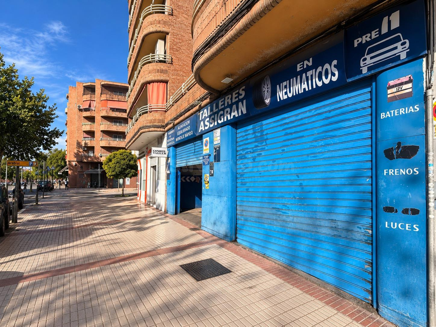 Gran Local con muchas posibilidades en Fígares - foto 2