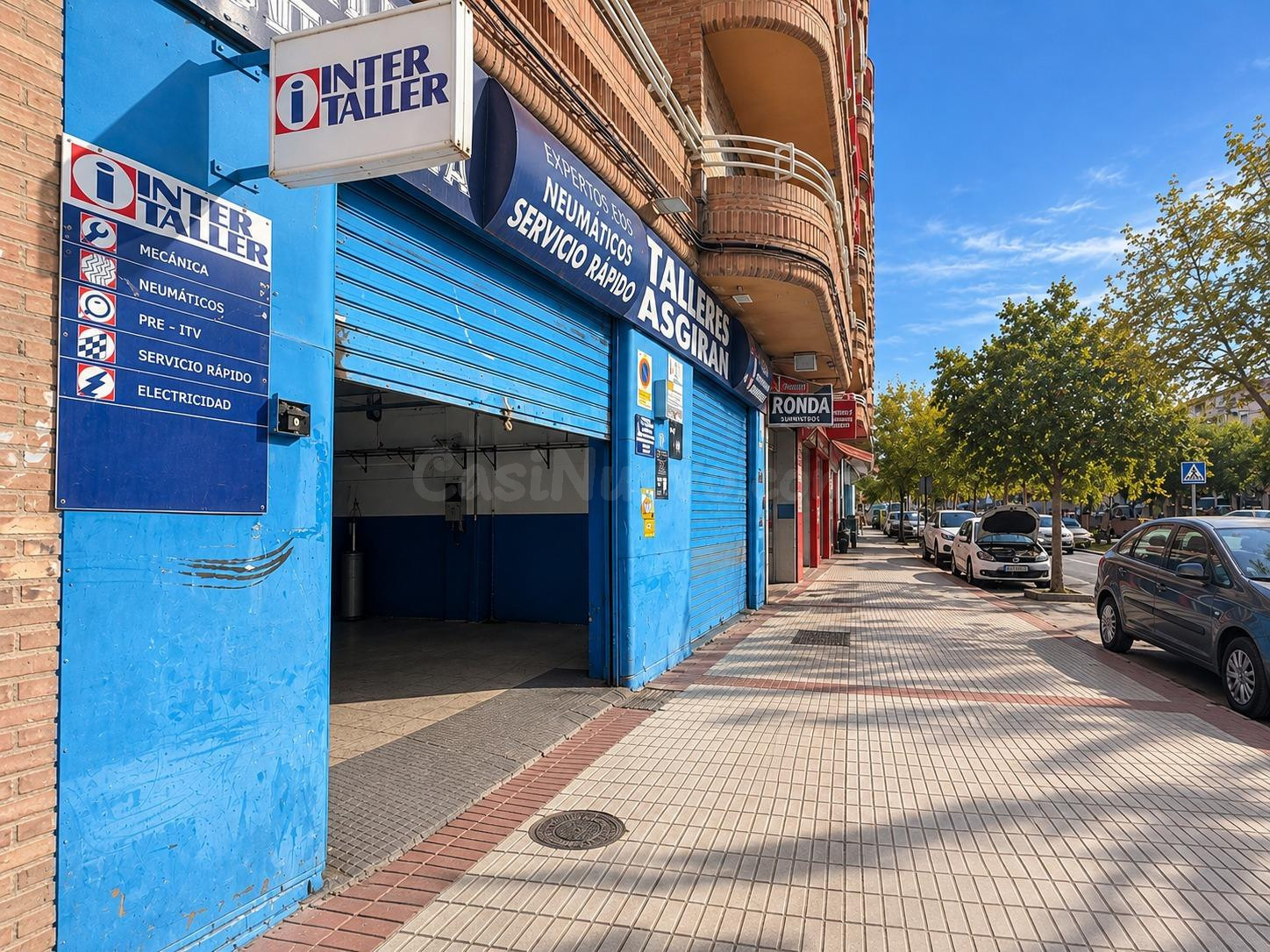 Gran Local con muchas posibilidades en Fígares - foto 3