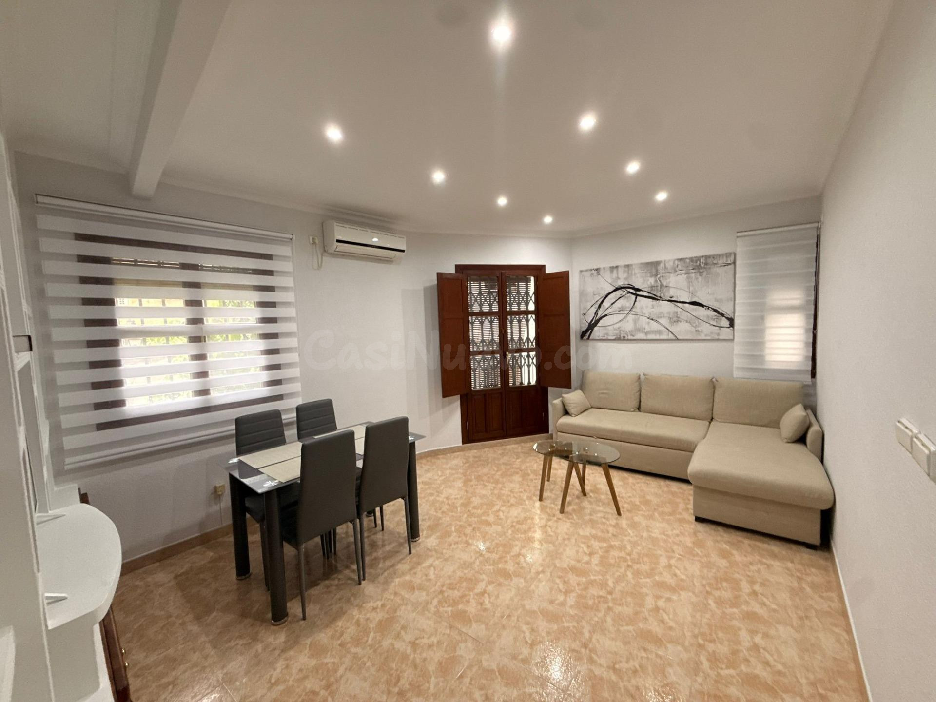 Vivienda con licencia turística, plaza de garaje y trastero 