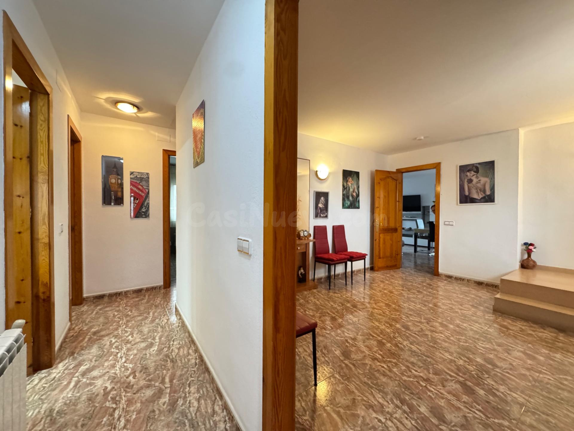 FANTASTICA CASA A LOS CUATRO VIENTOS EN EL SARRAL CON 4.400M - foto 3
