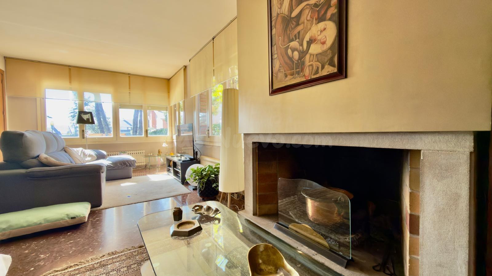 ESPECTACULAR CASA SOBRE PARCELA DE 800M2 A IGUALADA - SET CA - foto 4