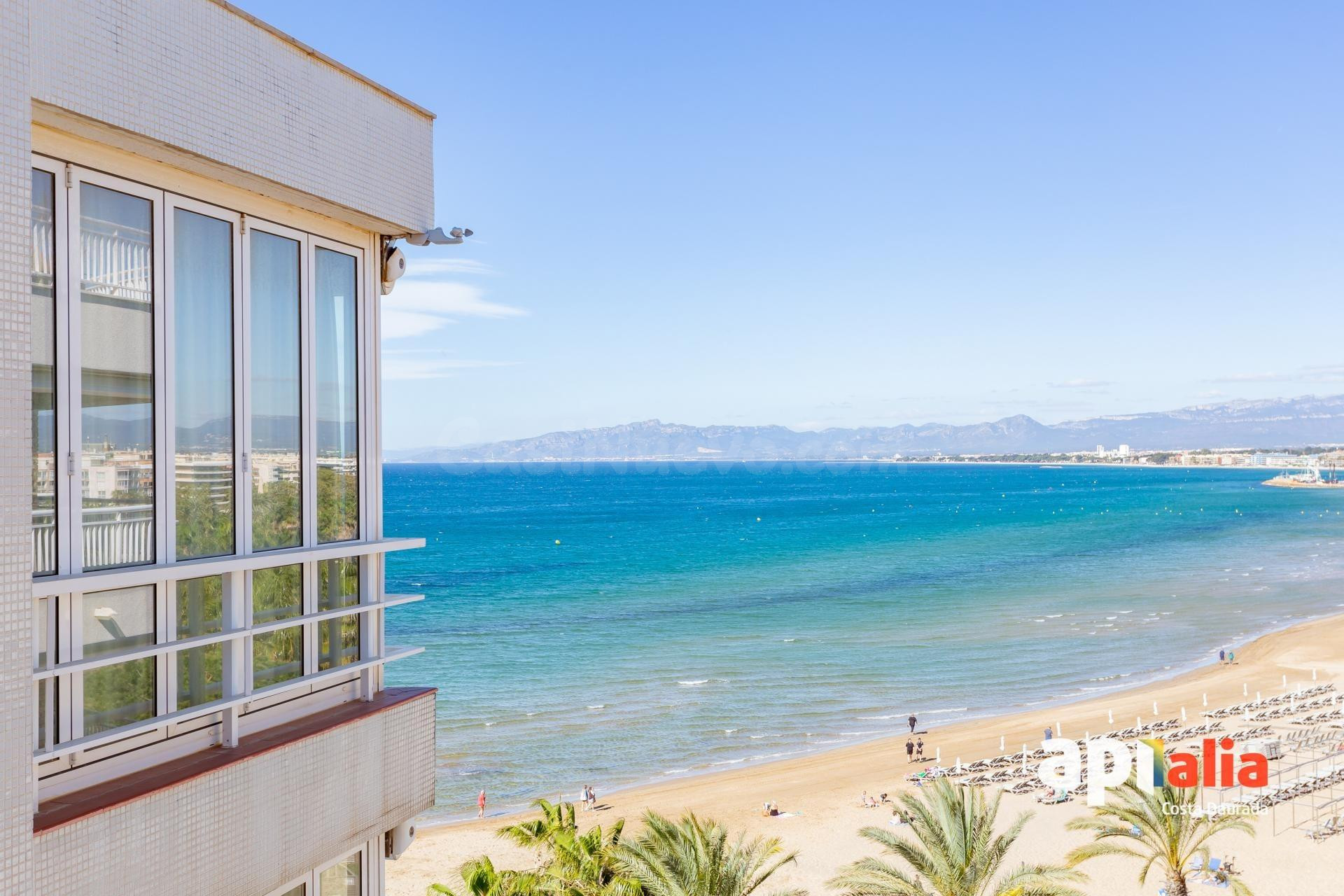 Apartamento dúplex en Los Acantilados de Salou, con tres hab - foto 3
