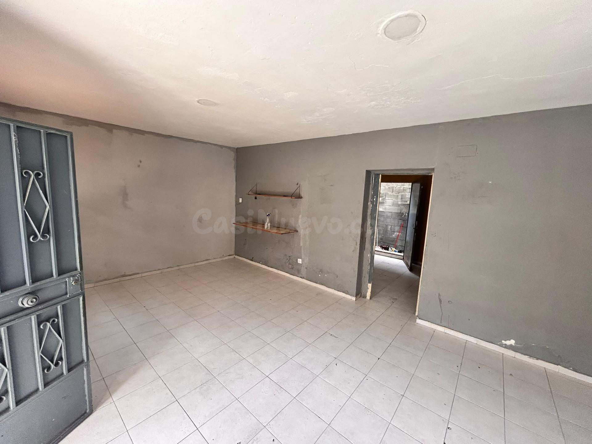 Casa adosada en venta en Atarfe zona barranco - foto 2
